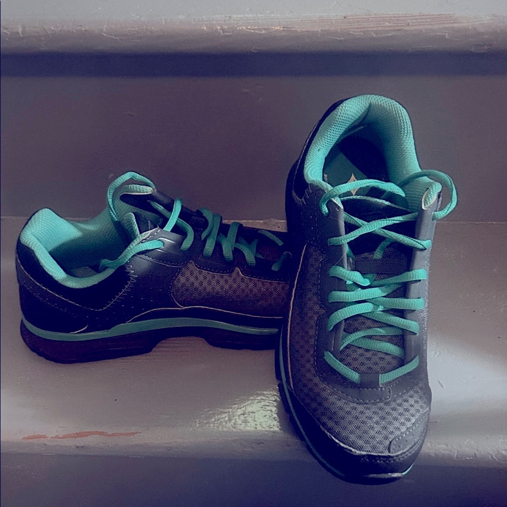 Specialized Black and Teal Cadette Women's Cycling Shoes